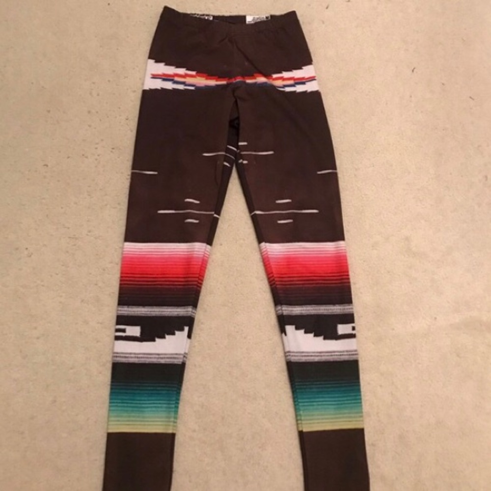 Gold sheep Serene Leggings small
